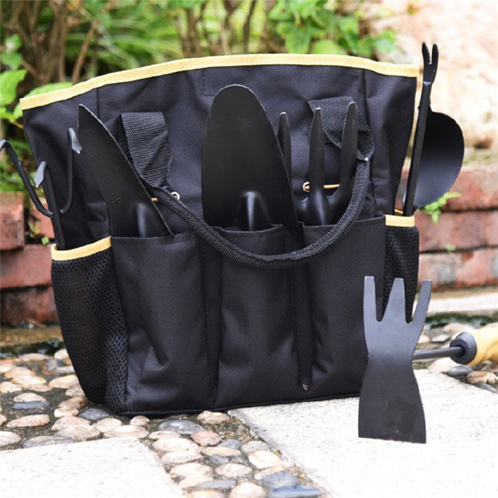 Practical big hanging hole, easy to store after used. Practical big hanging hole, easy to store after used.